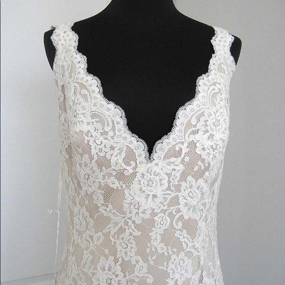 Augusta Jones Wedding Dress!